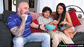 naughty milf dumps boring guy for couch orgasm thrill 😈🔥