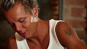 HAIRY BBW FAT-SITS Skinny Masseuse!