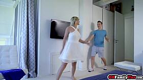 Devouring shaved teen pussy with intense tongue action now!