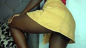 hey watch this big ass twerk naked dancing open wide for you