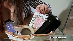 Mature Milf Cougar Rides Tight Asshole Balls Deep Hardcore Anal Penetration