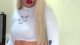 lindo transexual angelito con tetas ricas crossdressing hot