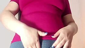 hey check this latina milf flashing her huge cameltoe pussy lips