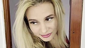 wanna fuck my hot roommate after they ditched me?