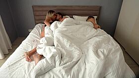 that silent cheating milf totally knows how to handle it right