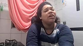 Babysitter tempts with her juicy curves