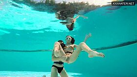 Hey, check out Eva Sasalka and Jason's underwater fuck session!