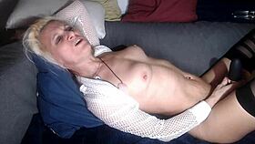 chaturbate highheelsmaus in heels and nylons teases with toys 😍👠