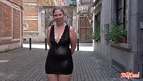 Hey 🔥 Alice Belle milf takes cock and pussy in hot 3some 😘