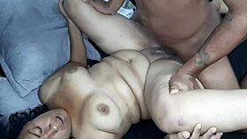 Madura, ¿me chupas la polla sin parar? ¡me follas como diosa en parte 2!