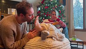 santa obsesses over housewife's bare toes and feet lick