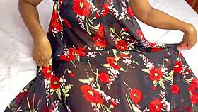 Horny Indian Girlfriend Begs for Creampie in Tight Pink Pussy