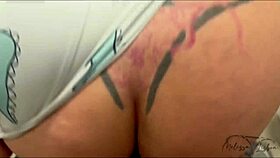 comi essa safada no banheiro da loja e depois meti no cuzinho dela