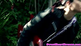 Teen lesbian lovers devour each other's wet cunts with hungry licks!