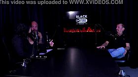 Carlos Urach Gives Ass Tips To Horny Couples Now!