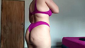 la mas caliente del pueblo sends me her hottest ass video