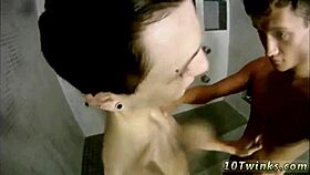 Twink Glory Hole Bareback Tugging Pecker Ecstasy