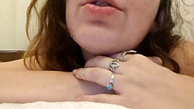 oi amor quer punhetar guiada por essa bunda brasileira safada?