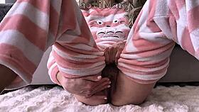 watch this petite asian teen finger her hairy pussy to squirting orgasm up close