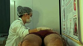 ereção durante consulta com a enfermeira gostosa deepthroat blowjob