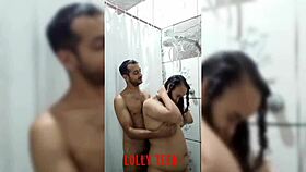 i took shower with guy n sucked his cock real good but spilled a lil