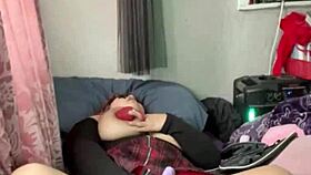 bbw babe fingers her fat pussy while moaning loud 😈💦