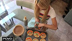 Petite Blonde Kenzie Reeves Stuffed with Thanksgiving Creampie