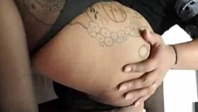 hey watch me finger my shaved pussy cuz im your submissive whore