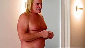 Skinny tattooed brunette masseuse slides wet nuru over evan stone