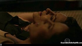 Paolla Oliveira and Maria Fernanda Candido share moments in Felizes Para Sempre S01E05.