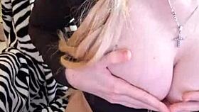 chat with mistress elza kom about her intense domination fetish sessions 