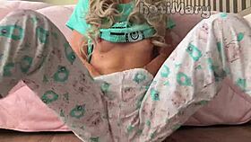 skinny asian teen squirts huge fingering tight pussy close up