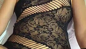 curvy latina girlfriend begs for hard pounding creampie in homemade bedroom romp